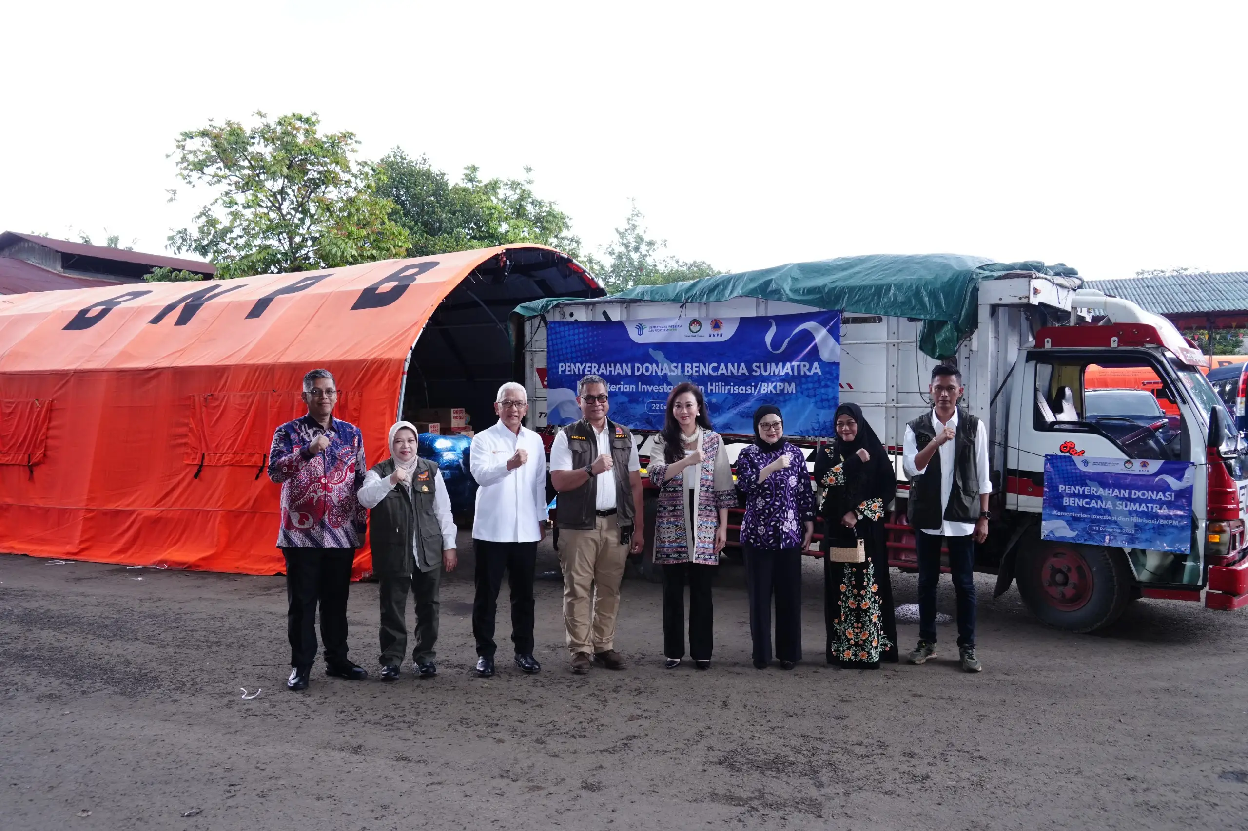 Distribution of Assistance for Communities in Aceh, North Sumatra, and West Sumatra through the National Disaster Management Agency (BNPB)